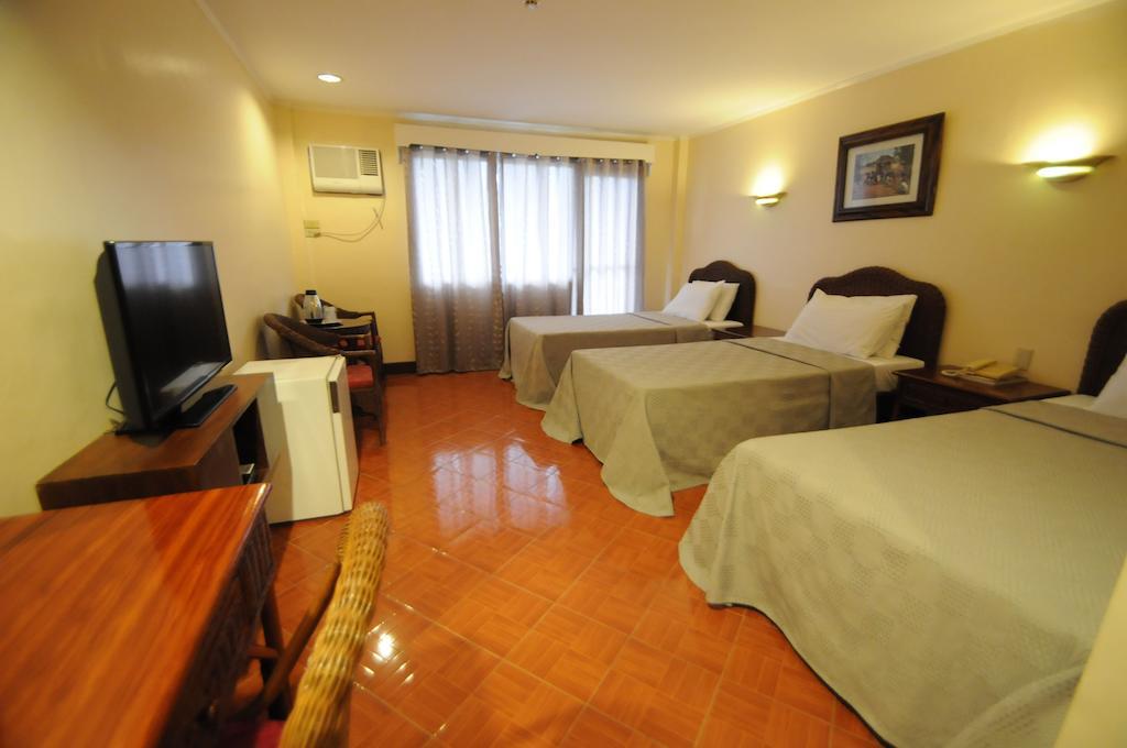 Vacation Hotel Cebu Екстериор снимка