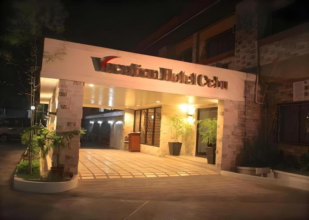 Vacation Hotel Cebu Екстериор снимка