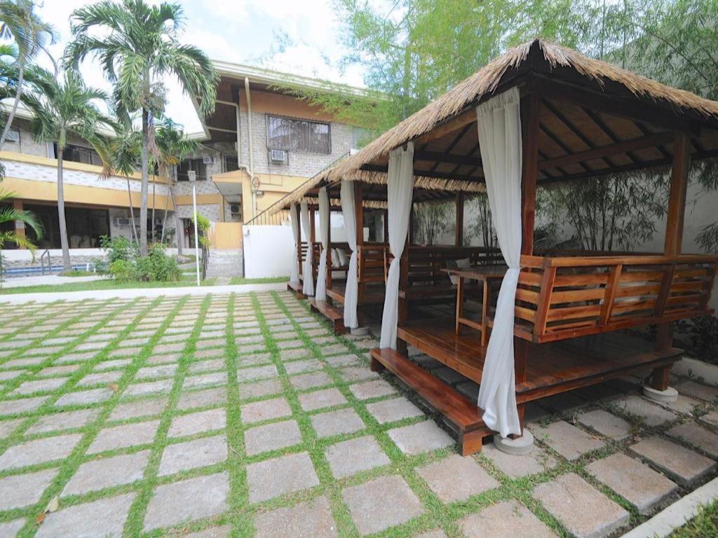 Vacation Hotel Cebu Екстериор снимка