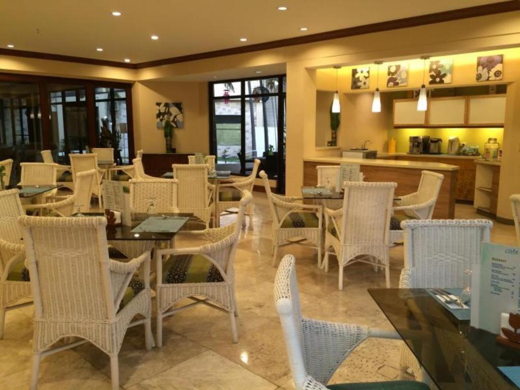 Vacation Hotel Cebu Екстериор снимка