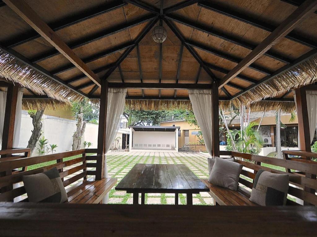 Vacation Hotel Cebu Екстериор снимка