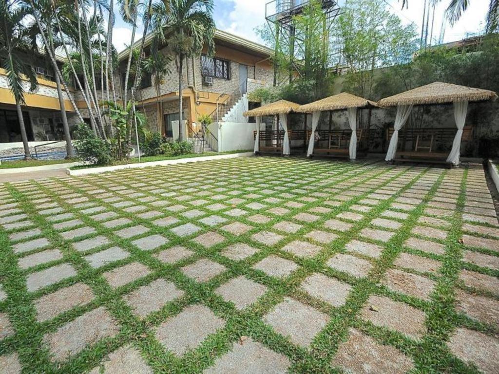 Vacation Hotel Cebu Екстериор снимка