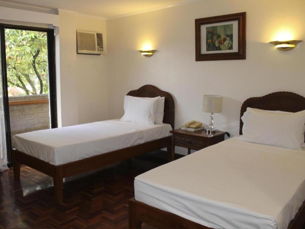 Vacation Hotel Cebu Екстериор снимка