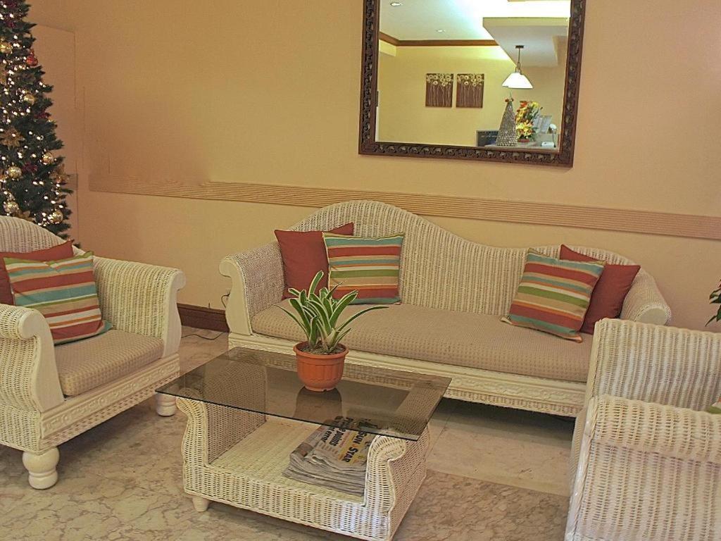 Vacation Hotel Cebu Екстериор снимка