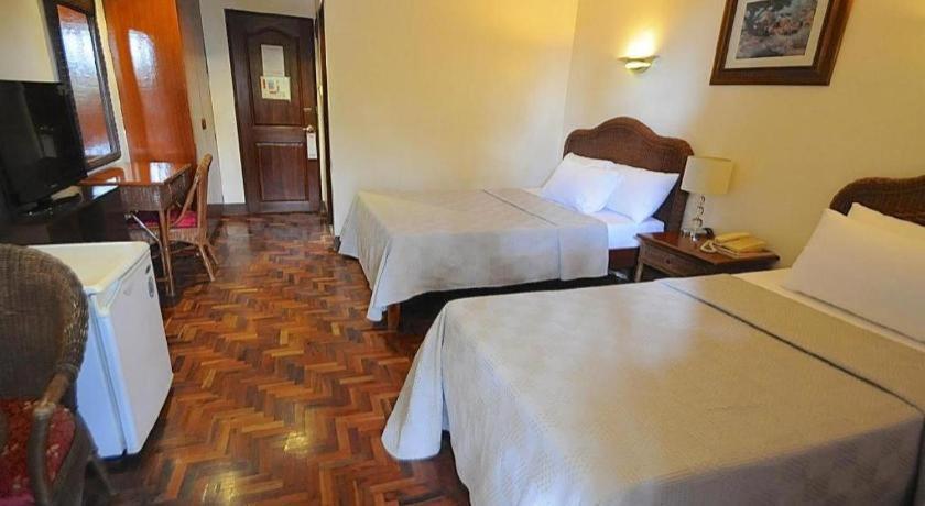 Vacation Hotel Cebu Екстериор снимка